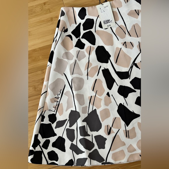 NEW H&M Richard Allen A line skirt, size 8 - Picture 4 of 12